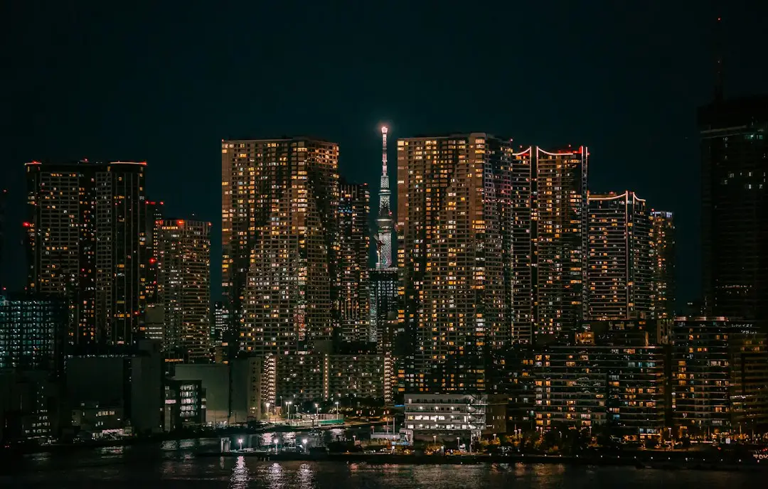 颈椎牵引器核心技术解析：自控调压均衡系统的工作原理与临床价值